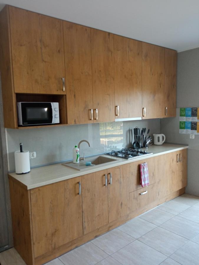 Czerwony Szafir Grodzisk Hostel Grodzisk Mazowiecki Buitenkant foto